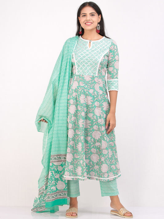 Nayab Najia - Kurta Pants & Dupatta - KS56F2550D