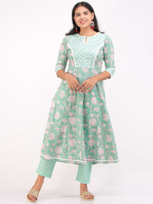 Nayab Najia - Kurta Pants & Dupatta - KS56F2550D