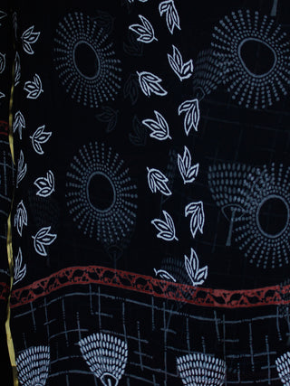 Black White Cotton Block Printed Suit - Set of 3 - SS01F022