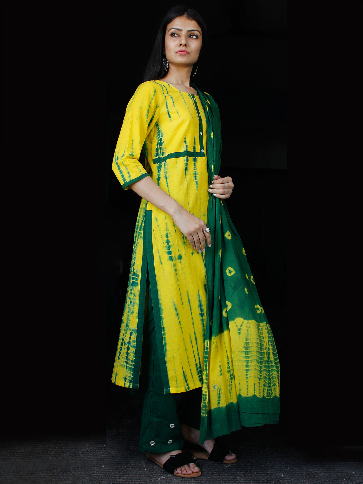 Green Yellow Cotton Block Printed Suit - Set of 3 - SS01F025