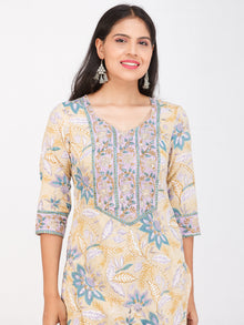 Nayab Samera - Set of Kurta Salwar Pants & Kota Dupatta - KS48A2553D