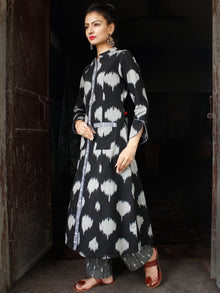 Black Grey Ikat long Cotton Kurta With Front Pockets - K166F1442