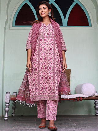 Jashn Farheen Set Of Kurta Pants Kota Doria Dupatta