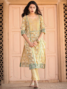 Rutba Naina - Set of Kurta Pants & Dupatta - KS01A2593D