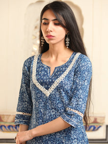 Ambar Mehreen Set Of Kurta Palazzo Dupatta