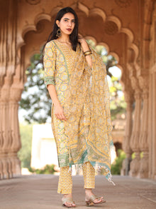 Rutba Naina - Set of Kurta Pants & Dupatta - KS01A2593D