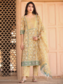 Rutba Naina - Set of Kurta Pants & Dupatta - KS01A2593D