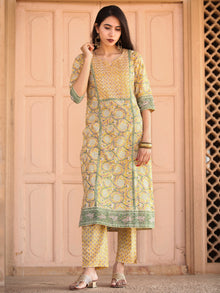 Rutba Naina - Set of Kurta Pants & Dupatta - KS01A2593D