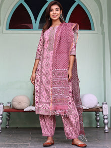 Jashn Aiza Set Of Kurta Salwar Pants Kota Doria Dupatta