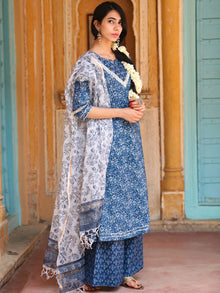 Ambar Mehreen Set Of Kurta Palazzo Dupatta