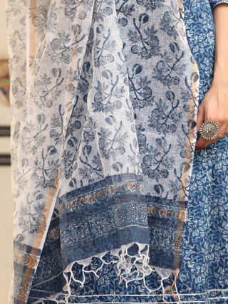 Ambar Mehreen Kota Doria Dupatta