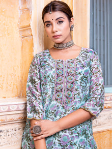 Utsav Bahaar Set Of Chanderi Silk Kurta Pants Dupatta