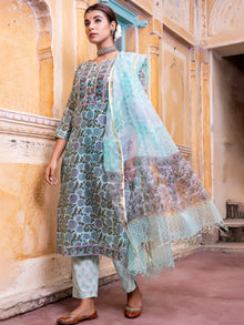 Utsav Gulbagh Set Of Chanderi Silk Kurta Pants Dupatta