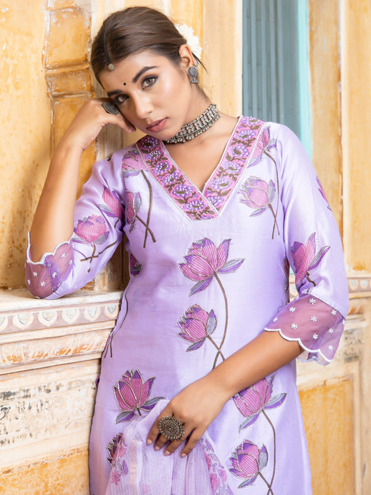 Utsav Inaya Set Of Silk Kurta Pants Dupatta