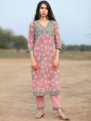 Fiza Naina Set Of Kurta Pant Dupatta