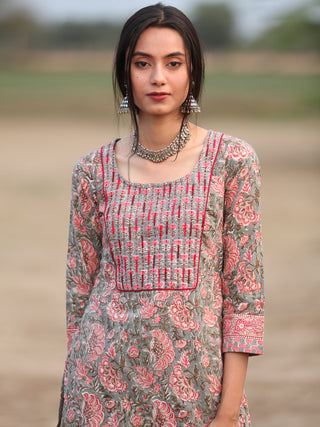 Fiza Samah Set Of Kurta Pant Dupatta