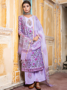 Utsav Nayan Set Of Chanderi Silk Kurta Pants Dupatta