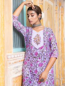 Utsav Nayan Set Of Chanderi Silk Kurta Pants Dupatta