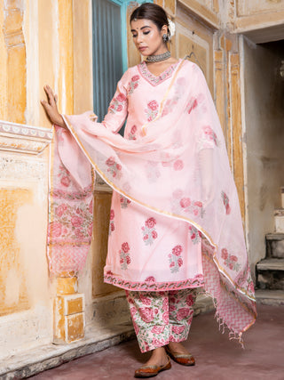 Utsav Jhalak Set Of Chanderi Silk Kurta Pants Dupatta