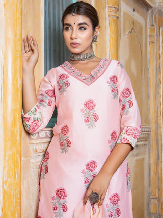 Utsav Jhalak Set Of Chanderi Silk Kurta Pants Dupatta