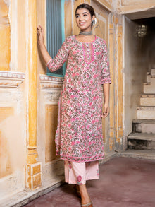 Utsav Naina Set Of Chanderi Silk Kurta Pants Dupatta