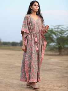 Fiza Parizaad Kaftan