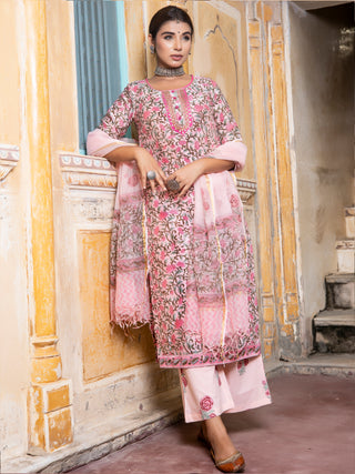 Utsav Naina Set Of Chanderi Silk Kurta Pants Dupatta