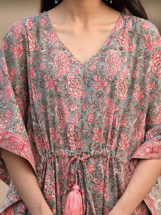 Fiza Parizaad Kaftan