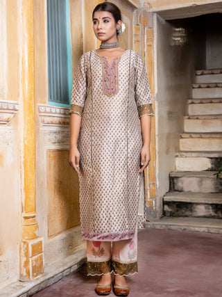 Utsav Rivaaj Set Of Chanderi Silk Kurta Pants Dupatta