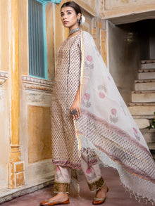 Utsav Rivaaj Set Of Chanderi Silk Kurta Pants Dupatta