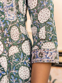 Jashn Kavita Angrakha Kurta