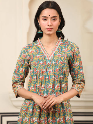 Harit Afia Anarkali Kurta