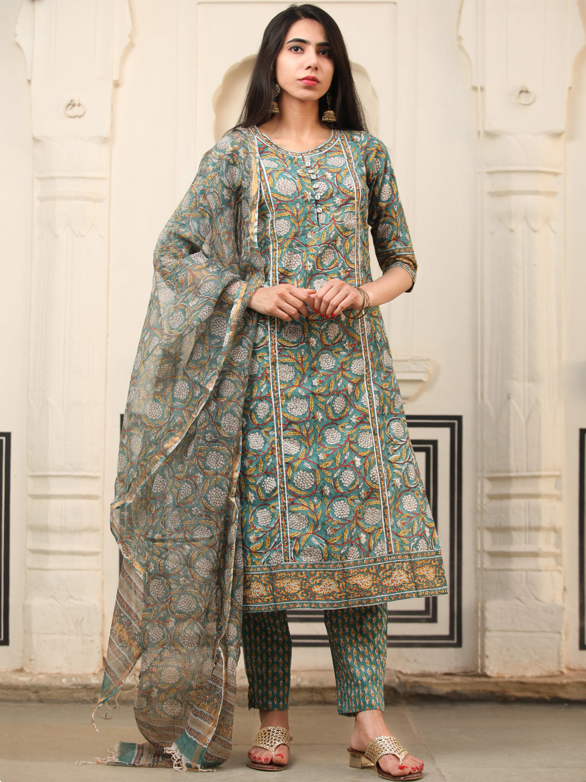 Harit Anjum Set Of Kurta Pant Dupatta