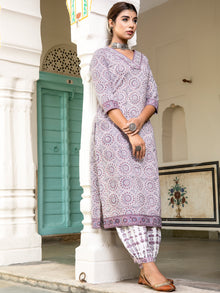Jashn Rupsa Set Of Kurta Salwar Pants Dupatta