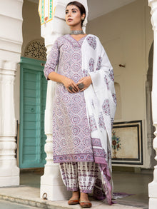Jashn Rupsa Set Of Kurta Salwar Pants Dupatta