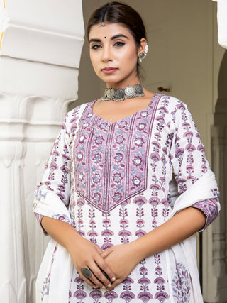 Jashn Sneh Set Of Kurta Pants Dupatta