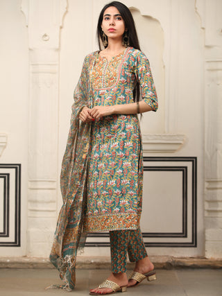 Harit Parizaad Set Of Kurta Pant Dupatta
