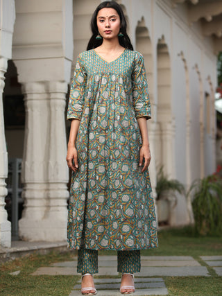 Harit Ibda Anarkali Kurta