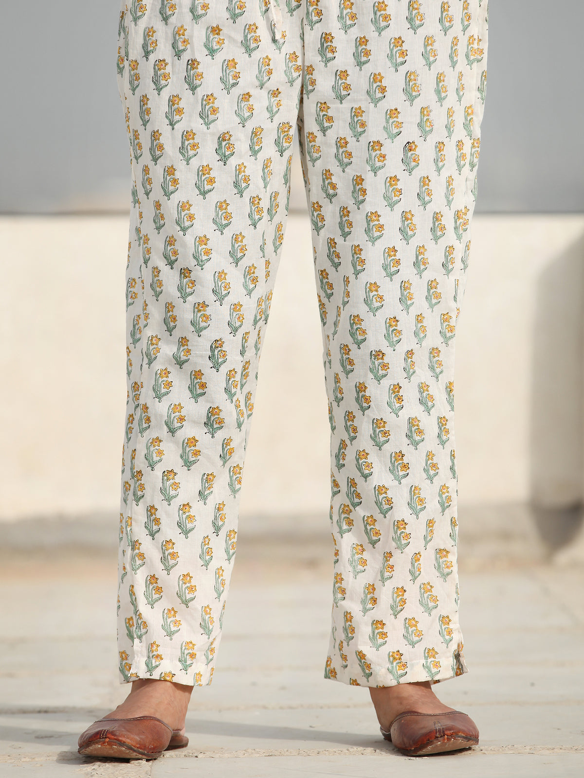 Rozana Shifat - Cotton Pants - KP57D2485