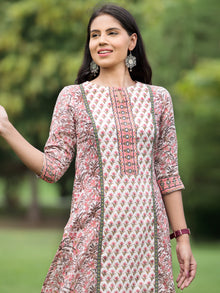 Nayab Shadaab - Kurta Salwar Pants & Dupatta - KS02A2559D