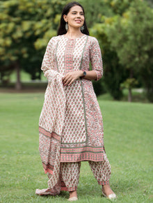 Nayab Shadaab - Kurta Salwar Pants & Dupatta - KS02A2559D