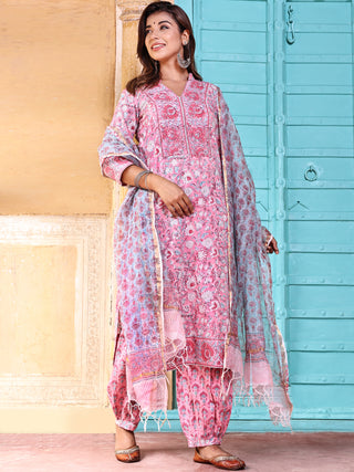 Jashn Fida Set Of Kurta Salwar Pants Dupatta