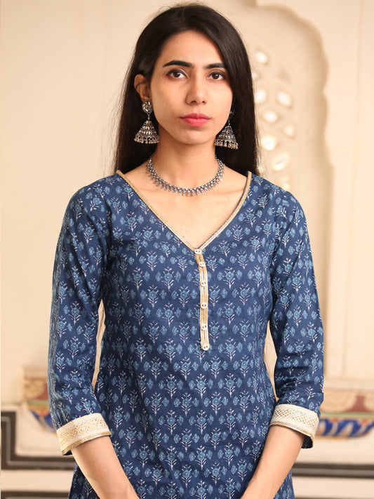 Ambar Shaina Kurta