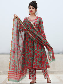 Rozana Uzma - Set of ALine Kurta Pants & Dupatta - KS134A2477D