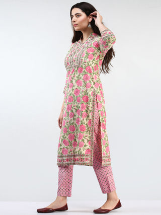Zohra Aleena - Set of Kurta Pants & Dupatta - KS02A2493D