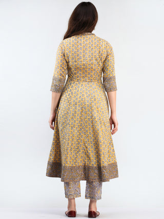 Zohra Ifat - Set of Anarkali Kurta Pant & Dupatta - KS09A2495D
