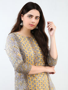 Zohra Ghazala - Set of Kurta Pants & Dupatta - KS76B2495D