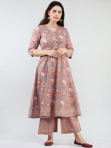 Zohra Fana - Set of Kurta With Tie up Waist, Palazzo & Dupatta - KS19A2505D