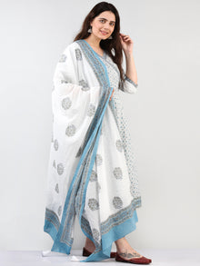 Zohra Sehar - Set of Angrakha Kurta Palazzo & Dupatta - KS20A2504D