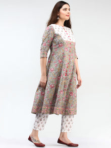 Zohra Sanaz - Set of Kurta Pants & Dupatta - KS69A2503D